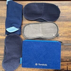 Therabody Blue and Gray Travel Comfort Kit